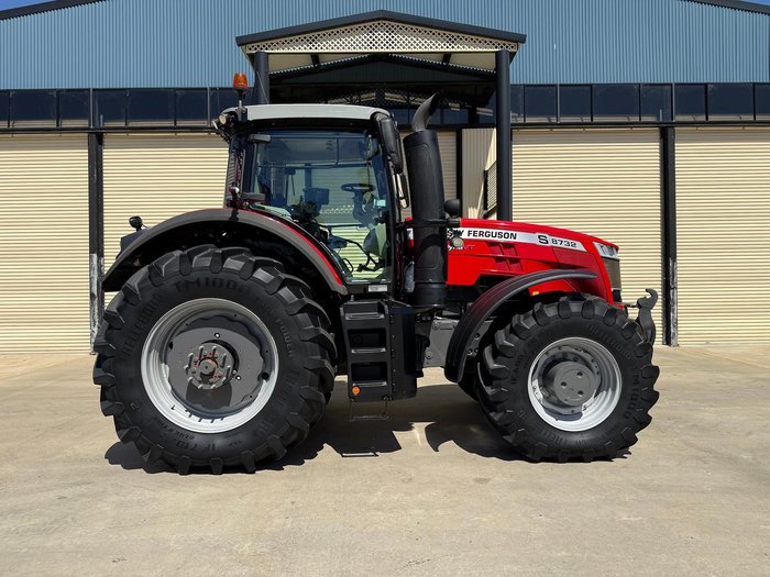 2021 Massey Ferguson 8732S Dyna-Vt
