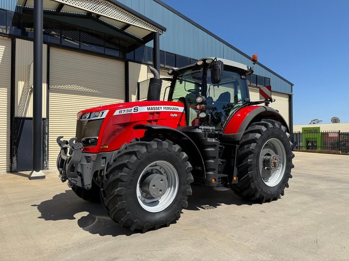 2021 Massey Ferguson 8732S Dyna-Vt