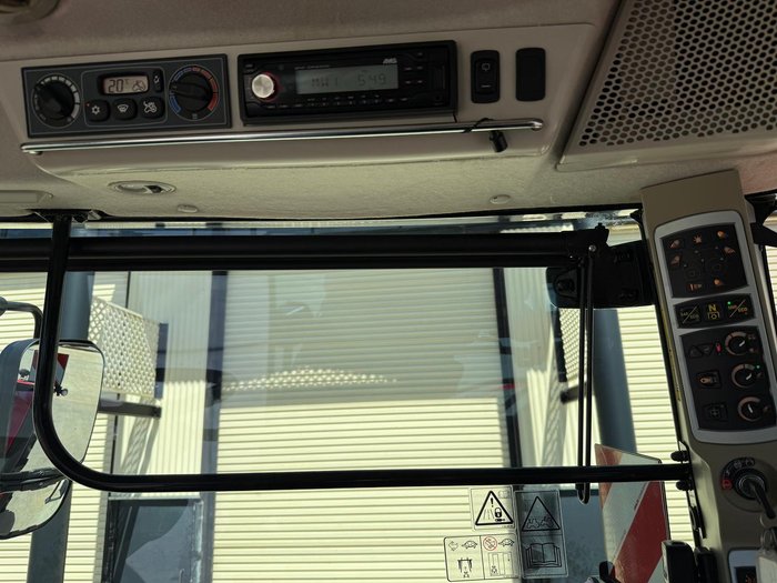 2021 Massey Ferguson 8732S Dyna-Vt