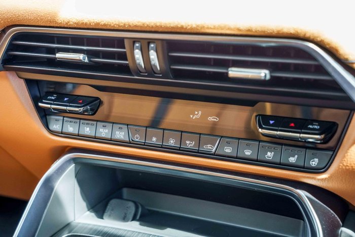 2024 Mazda CX-70 D50e Azami