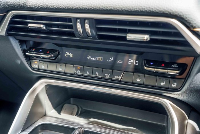 2025 Mazda CX-60 G40e GT