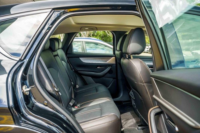 2025 Mazda CX-60 G40e GT