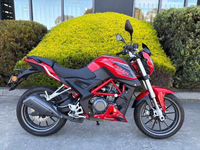 2016 Benelli BN251 (NAKED)