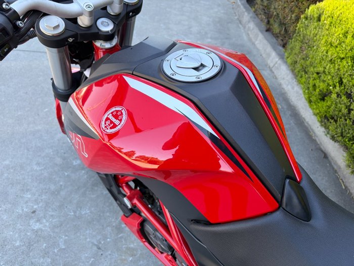 2016 Benelli BN251 (NAKED)