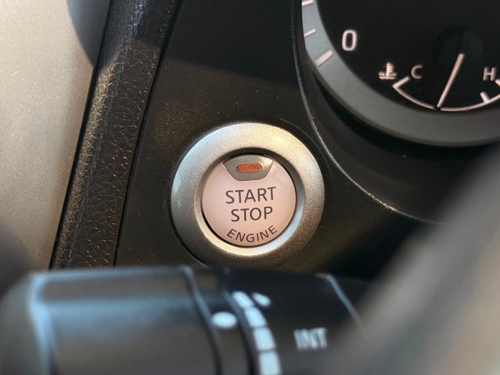 2018 Nissan Navara ST-X