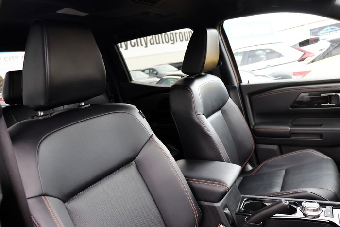 2025 Mitsubishi Triton GSR