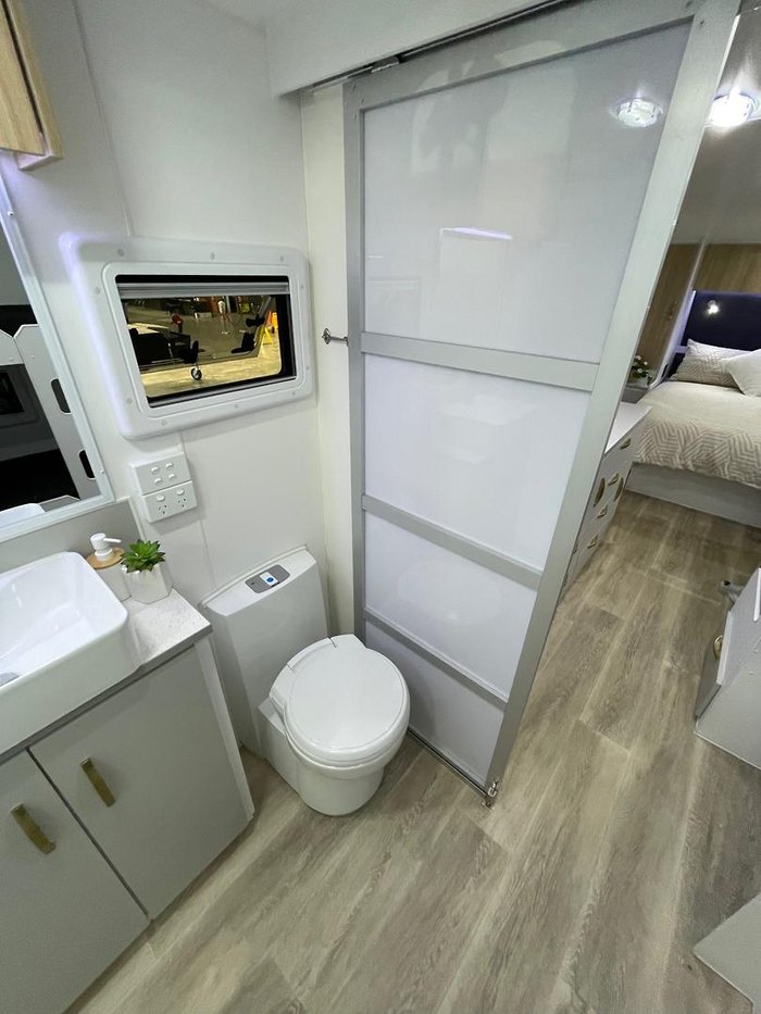 2025 Leader Caravans Gold Le (My26) 2110_C_K1e5xb_T