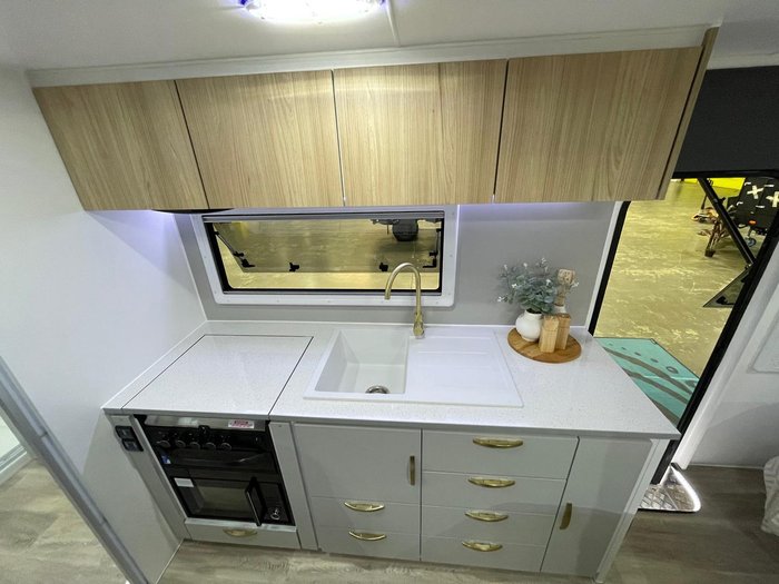 2025 Leader Caravans Gold Le (My26) 2110_C_K1e5xb_T