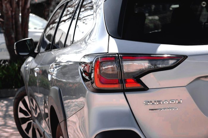 2025 Subaru Outback AWD Touring 6GEN MY25 AWD Ice Silver