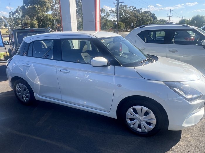 2024 Suzuki Swift Hybrid