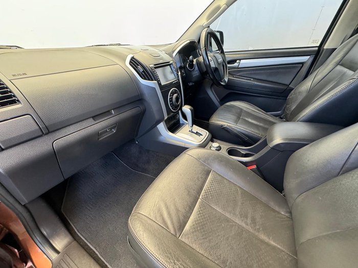 2015 Isuzu MU-X LS-T