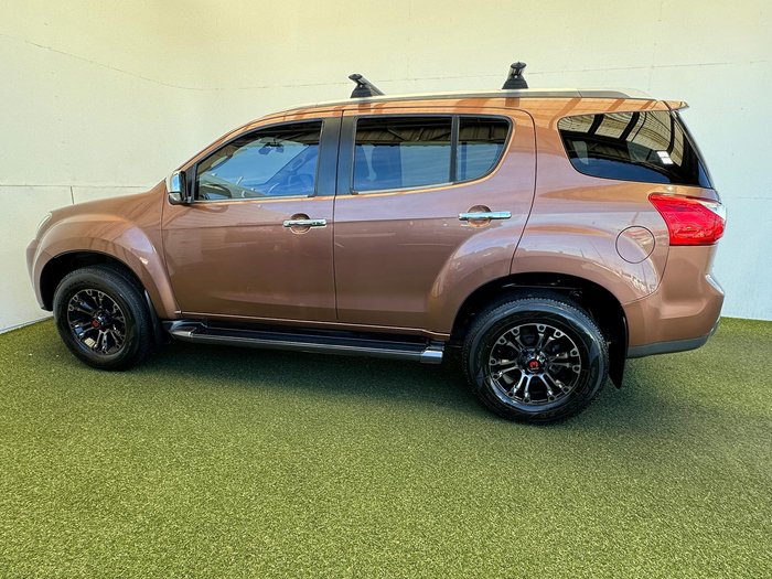 2015 Isuzu MU-X LS-T