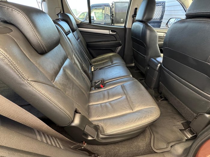 2015 Isuzu MU-X LS-T