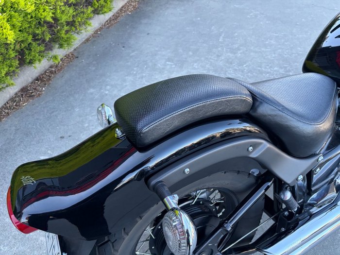 2018 Yamaha XVS650 V-STAR CUSTOM Black