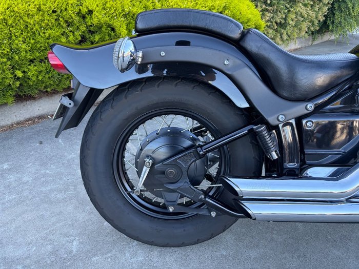 2018 Yamaha XVS650 V-STAR CUSTOM Black