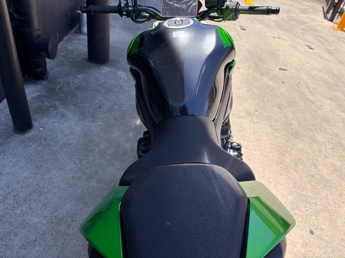 2026 Kawasaki 2026 Kawasaki 900CC Z900 SUPERNAKED (ZR900STFNN) SPORTS GREEN