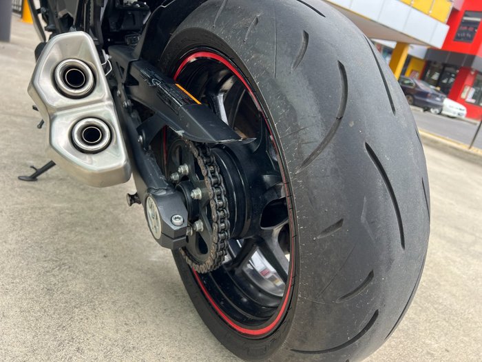 2021 Kawasaki Z1000 BLACK