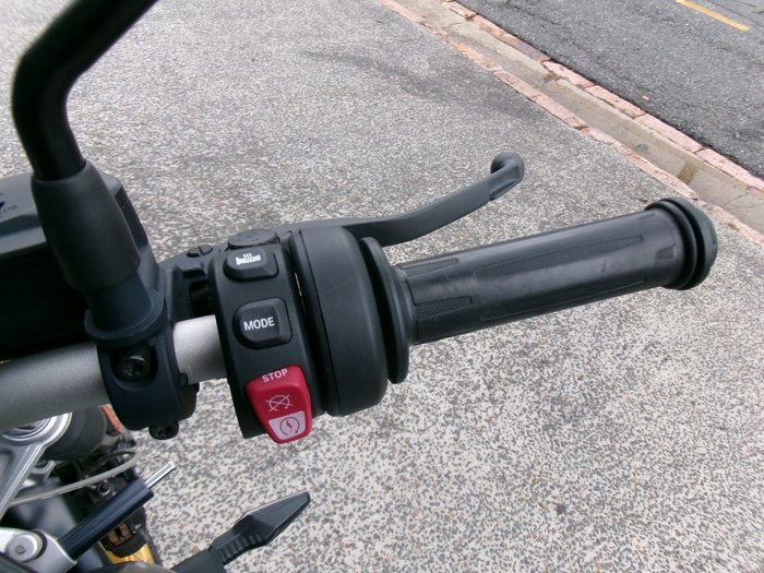 2023 BMW Motorrad R NINE T SCRAMBLER MANHATTEN METALLIC MATTE