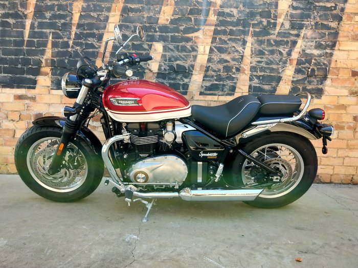 2026 TRIUMPH BONNEVILLE SPEEDMASTER ROAD RED