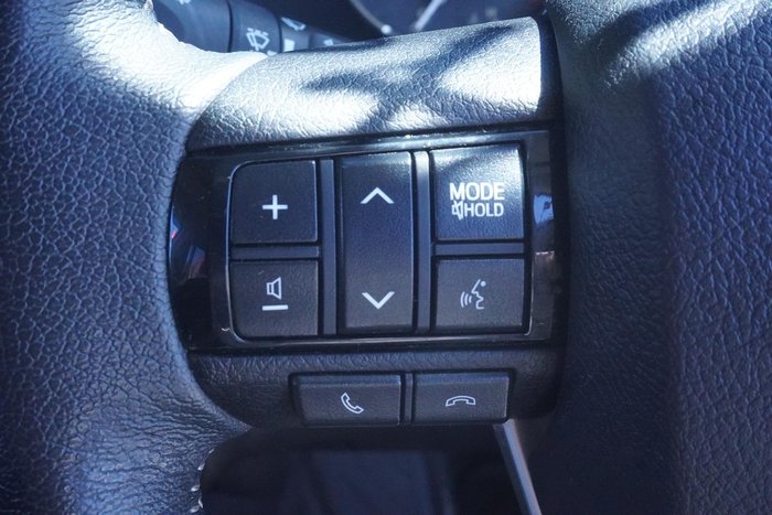 2022 Toyota Hilux SR5