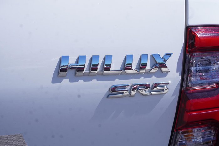 2022 Toyota Hilux SR5