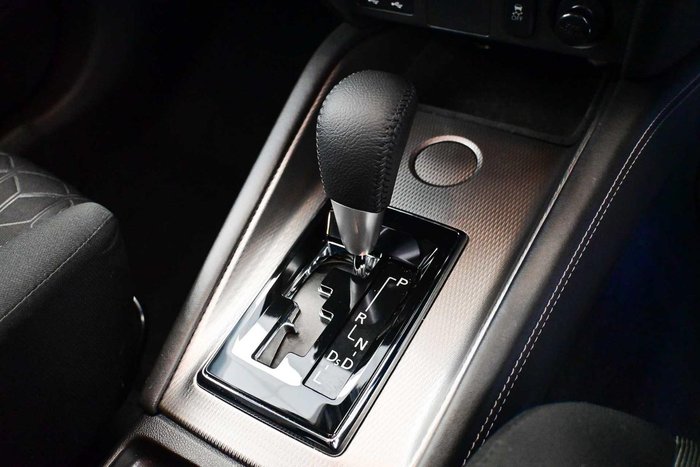 2025 Mitsubishi ASX LS