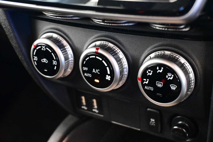 2025 Mitsubishi ASX LS