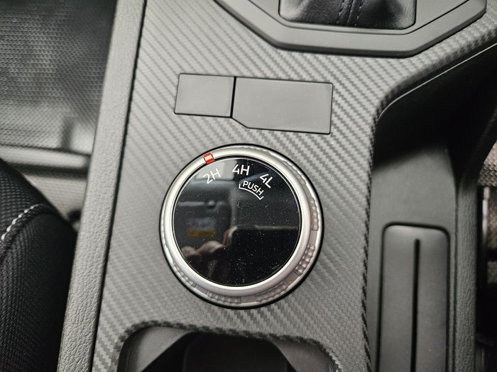 2025 Mitsubishi Triton GLX+