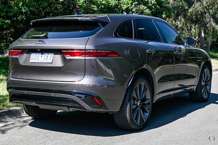 2021 Jaguar F-PACE P250 R-Dynamic S