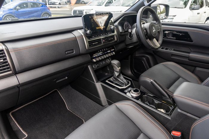 2025 Mitsubishi Triton GSR