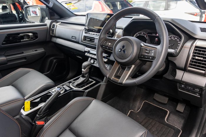 2025 Mitsubishi Triton GSR