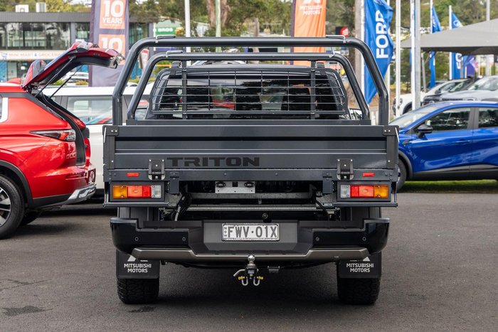 2025 Mitsubishi Triton GSR