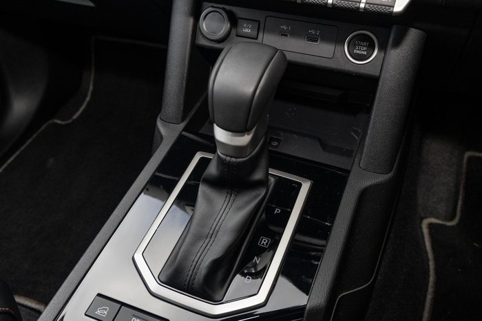 2025 Mitsubishi Triton GSR