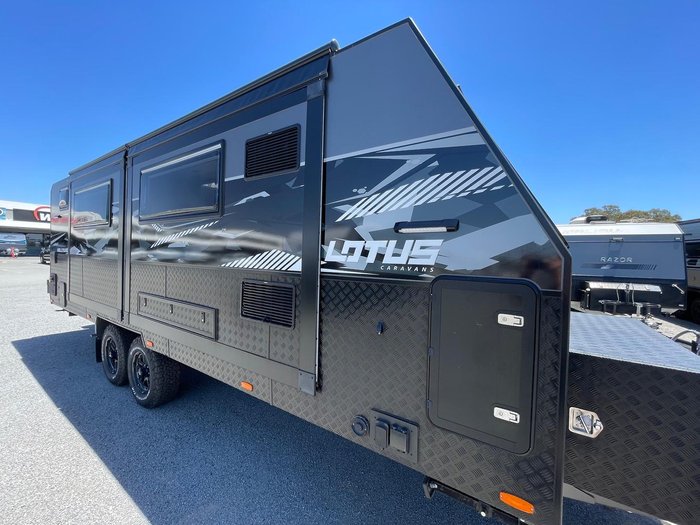 2022 Lotus Caravans Hollywood