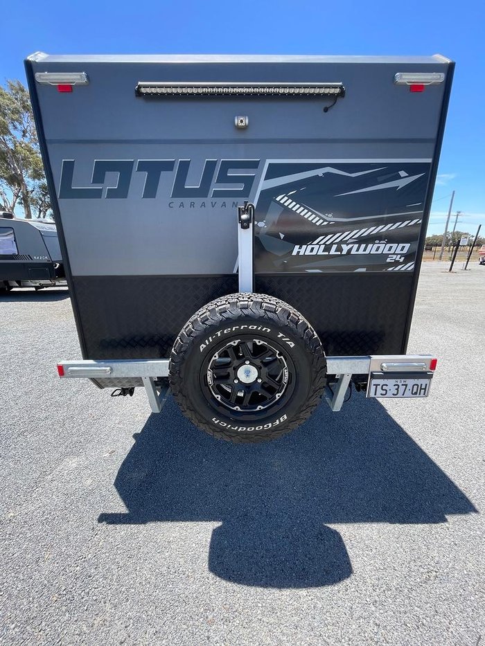 2022 Lotus Caravans Hollywood