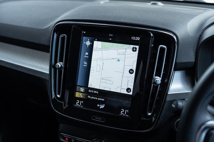 2019 Volvo XC40 T4 Momentum