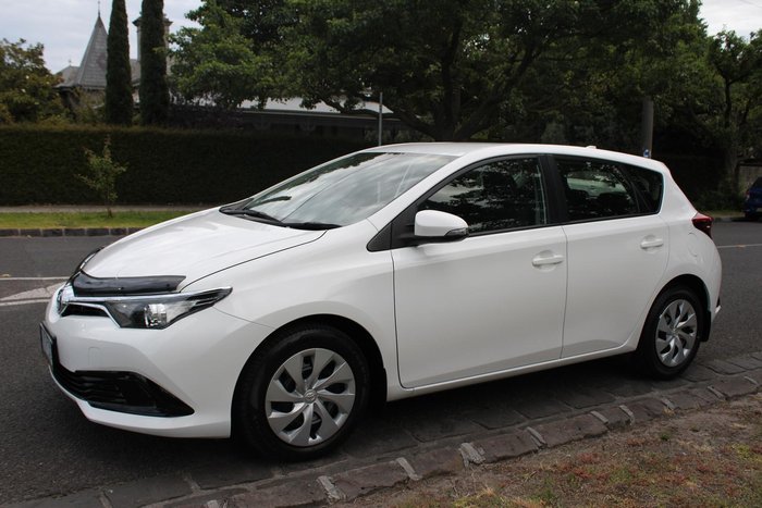 2017 Toyota Corolla Ascent ZRE182R Glacier White