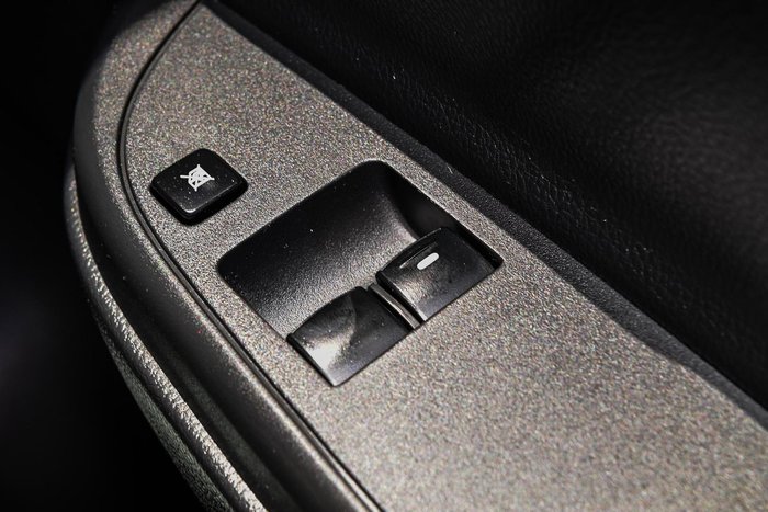 2021 Mitsubishi Triton GLX