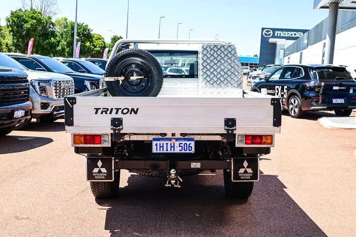 2021 Mitsubishi Triton GLX