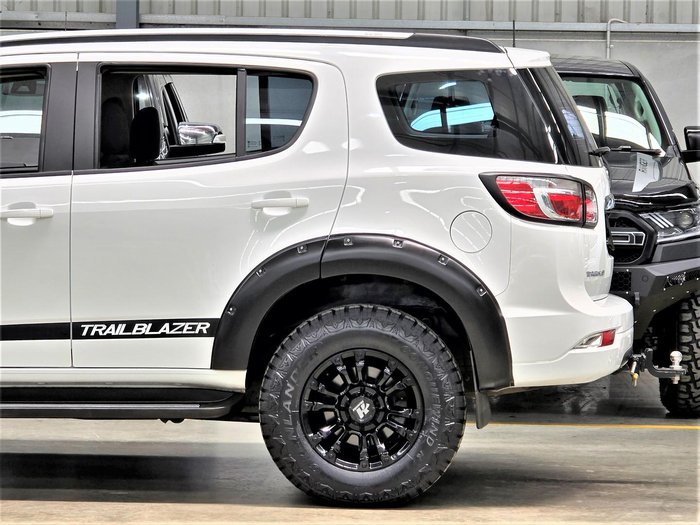 2018 Holden Trailblazer LT RG MY18 4X4 Dual Range Summit White