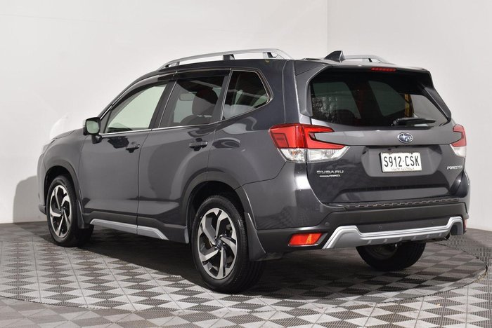 2022 Subaru Forester 2.5i-S