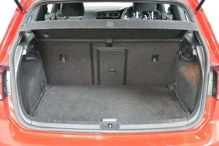 2017 Volkswagen Golf GTI Original