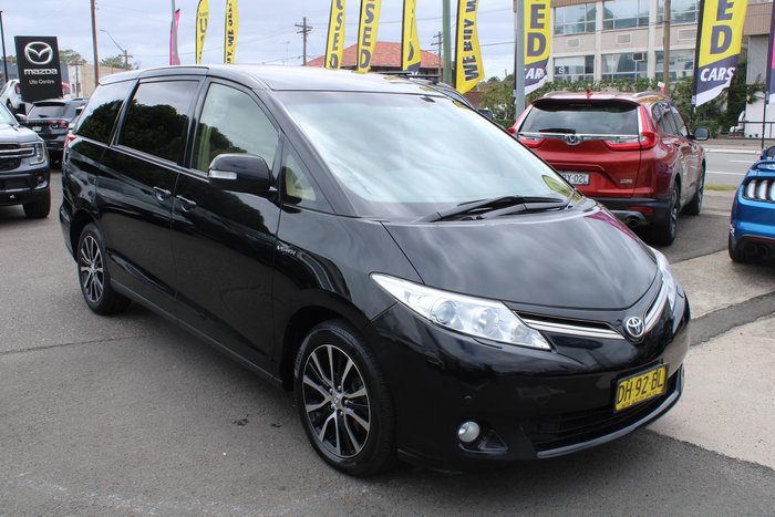 2013 Toyota Tarago Ultima
