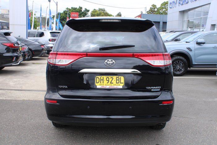 2013 Toyota Tarago Ultima