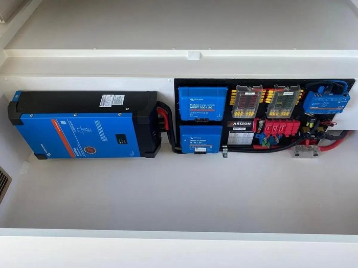 2025 Crusader Crusader Excalibur Castle