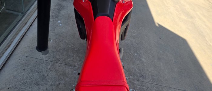 2025 Honda CRF300LA RED