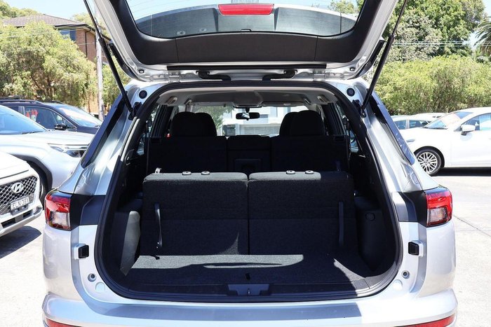 2024 Mitsubishi Outlander ES