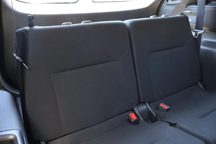 2024 Mitsubishi Outlander ES