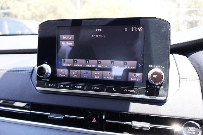 2024 Mitsubishi Outlander ES