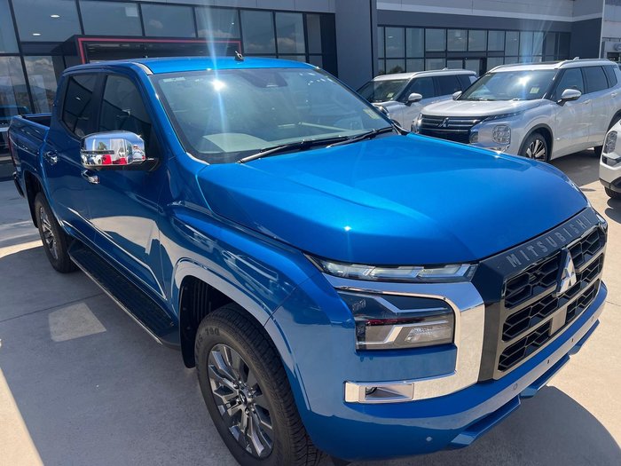 2025 Mitsubishi Triton GLS